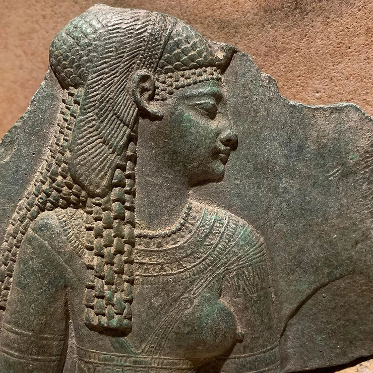 Goddesses and Queens influence on Natural beauty